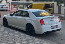 کرایسلەر 300